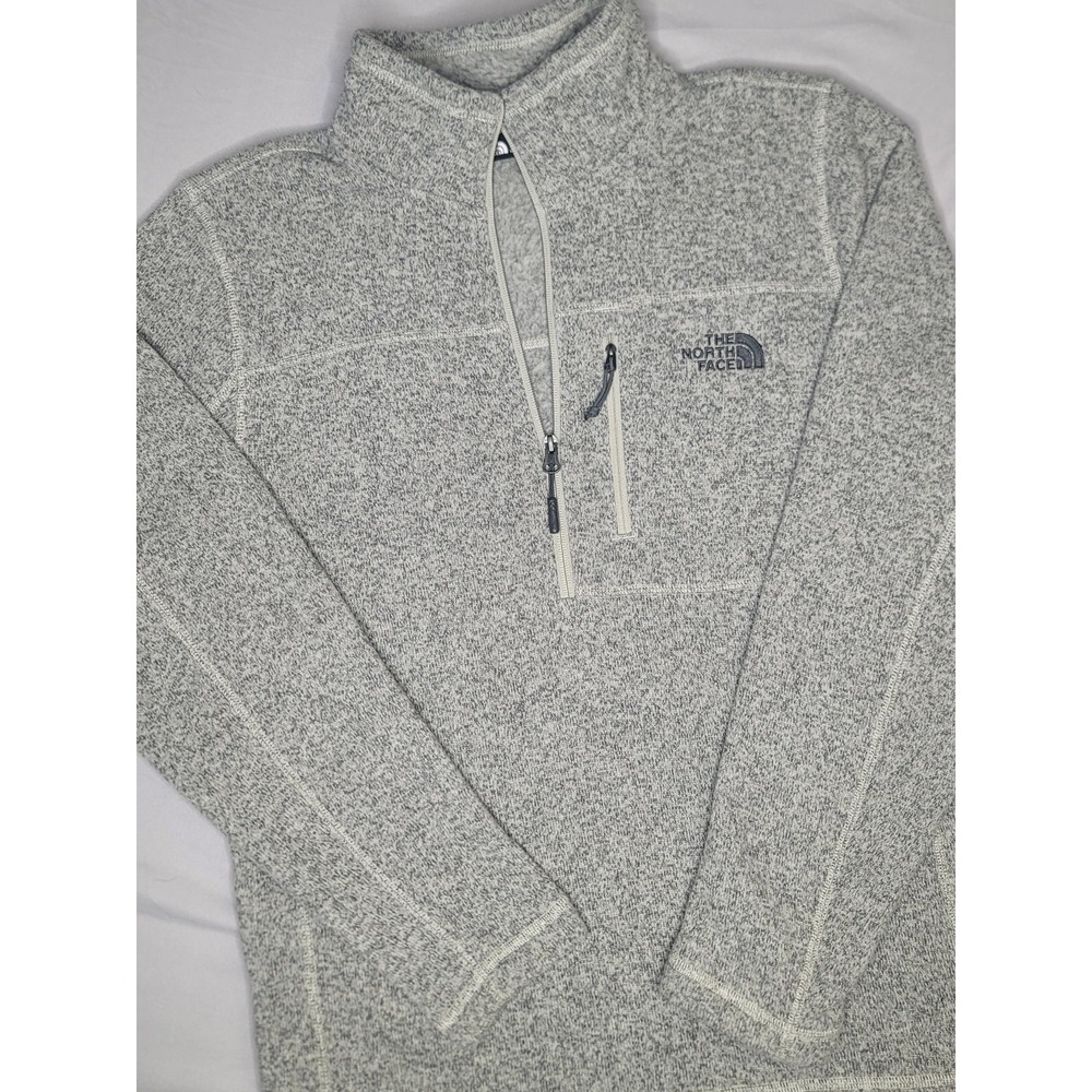The North Face Gordon Lyons 1/4 Zip Pullover Mens M Gray Sweater Fleece Outdoor